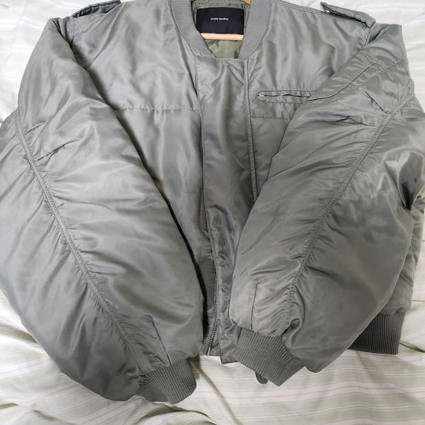 엔타이어 스튜디오 a-2 봄버 (L)