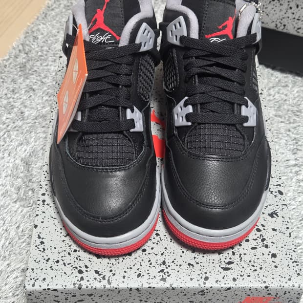 조던4 브레드 리이매진드 gs 235