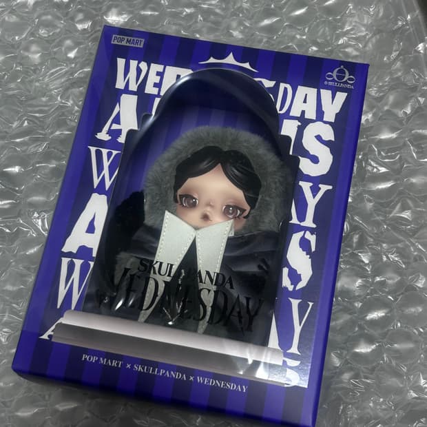 스컬판다 웬즈데이 미개봉 새상품