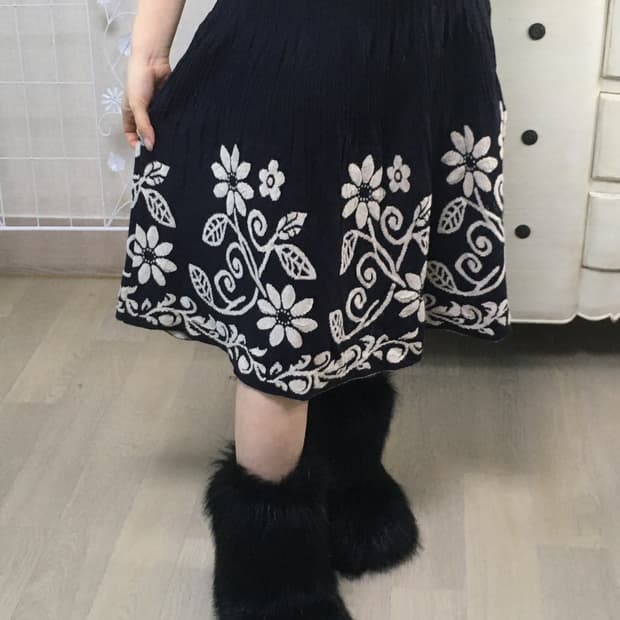 jpn vintage 딥네이비 니트 미디스커트