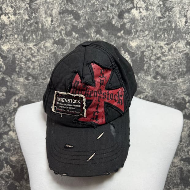 birkenstock 버켄스탁 십자가 데미지 볼캡
