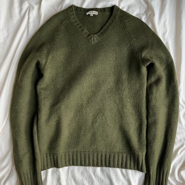 드리스반노튼 니트