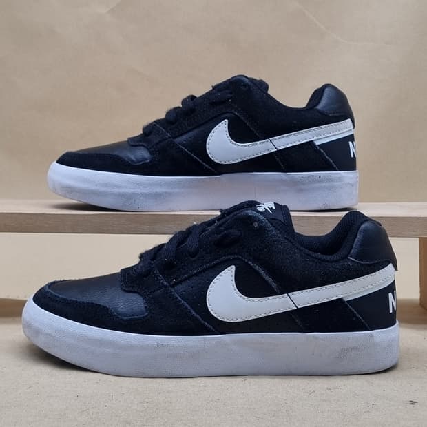 나이키 SB 델타포스 여성운동화230 