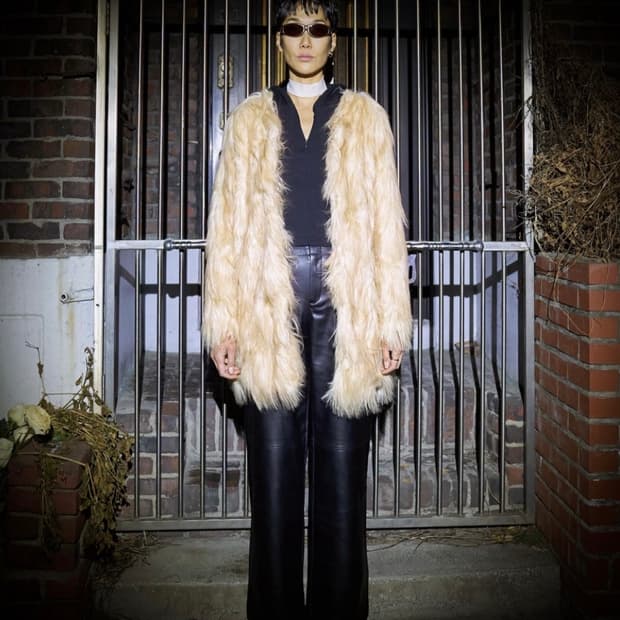 Nache 나체 SHAGGY FAUX FUR COAT 퍼 코트