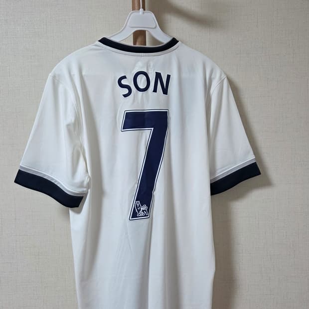 손흥민 토트넘 15-16시즌 유니폼 