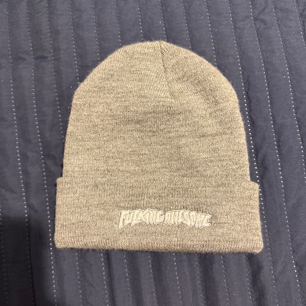 퍼킹어썸 리틀 스탬프 비니 