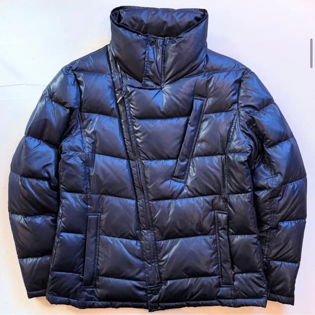 엠포리오 아르마니 구스다운 파카