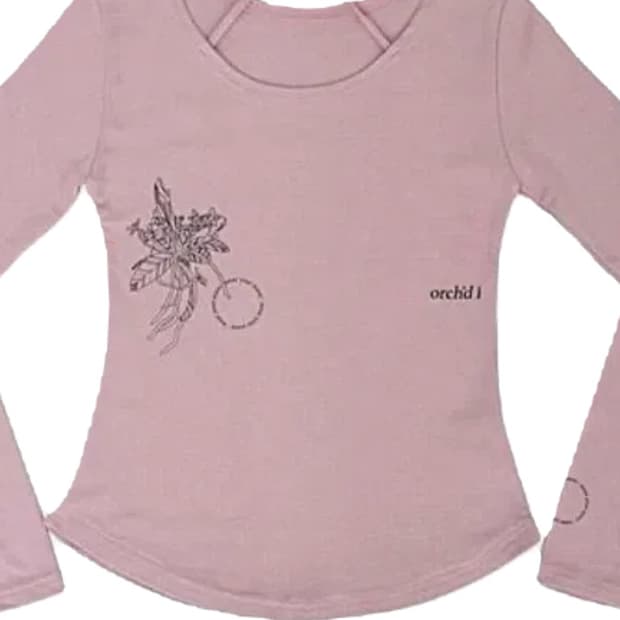 시월107 레터 티 orchid letter tee