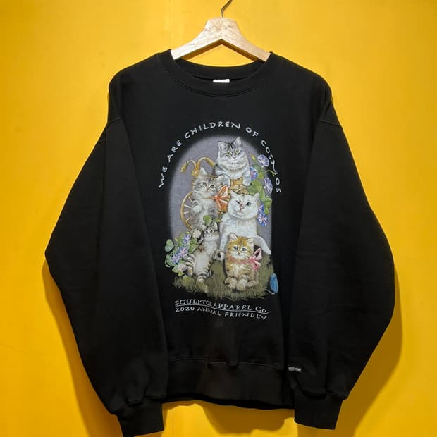 [M] 스컬프터 고양이 그래픽 스웻셔츠 블랙 프린트 맨투맨 블랙