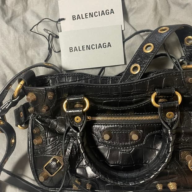 발렌시아가 네오카골 숄더백