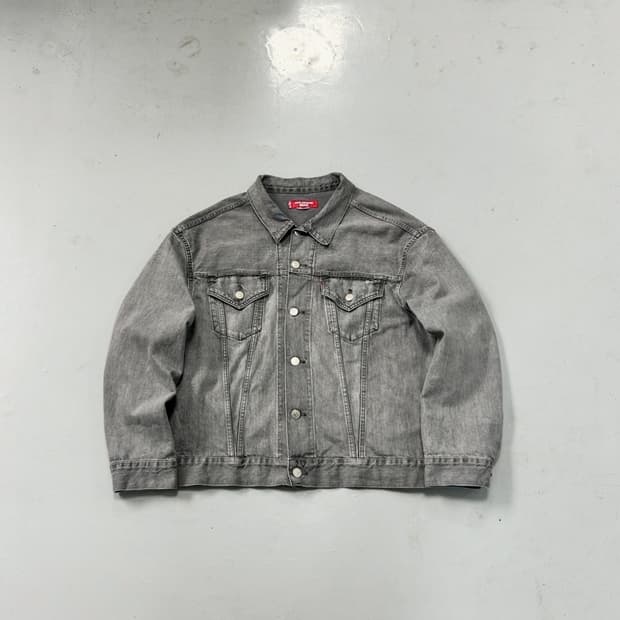 준야 와타나베 X 리바이스 25SS 데님 자켓 