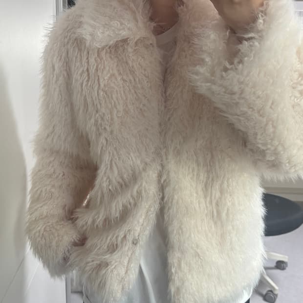 아이보리 퍼 자켓