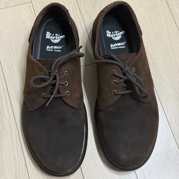 닥터마틴 아프리레 3i 브라운 280