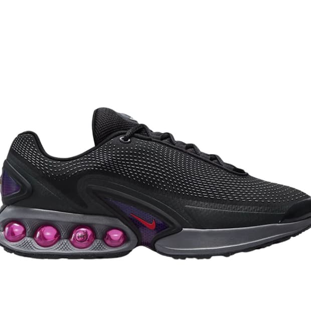 나이키 에어맥스 Dn 블랙 라이트 크림슨260