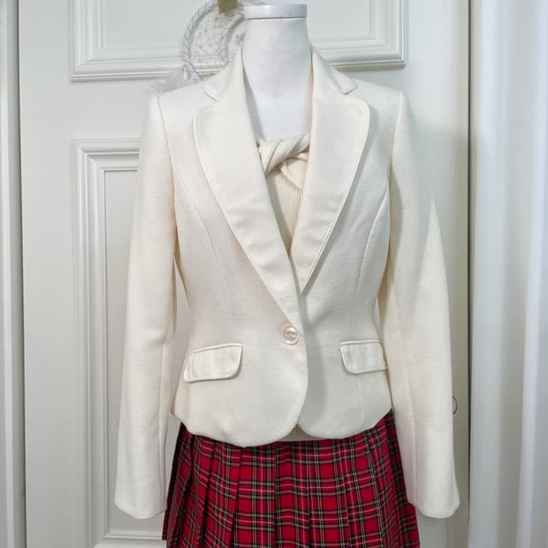 cream back bow spring jacket(size-11)