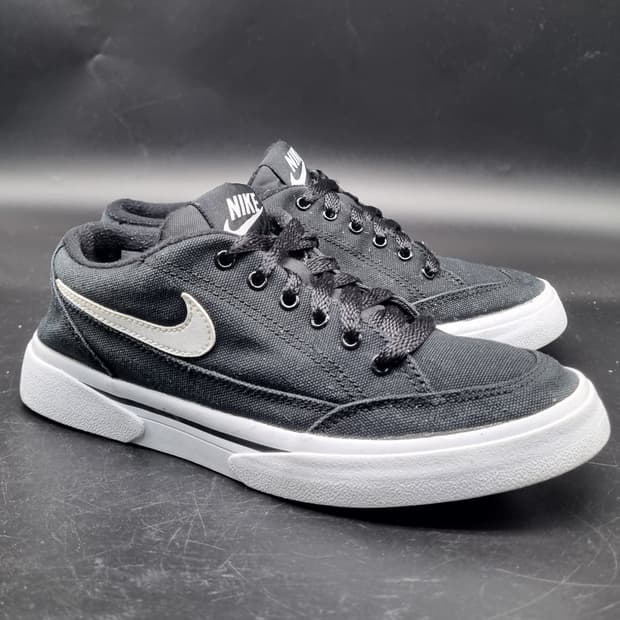 나이키 GTS 16 여성스니커즈230