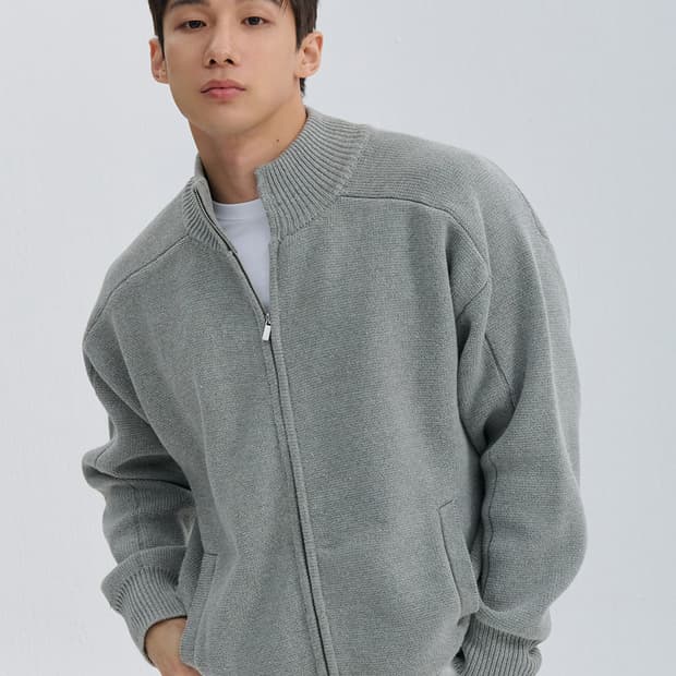 M) 나인제트 크롭 니트 오픈 집업