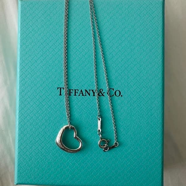 티파니앤코 오픈 하트 목걸이 실버(16mm)