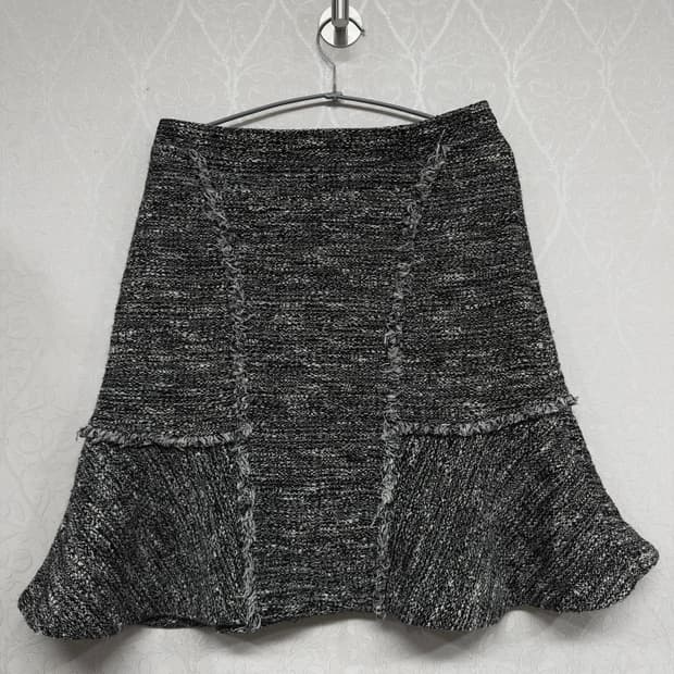 A line 트위드 스커트