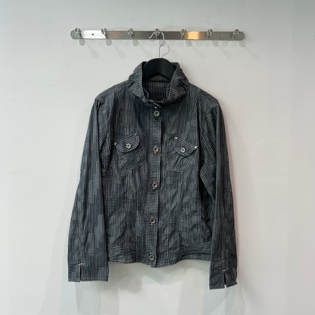 스트라이프패턴 셔츠자켓