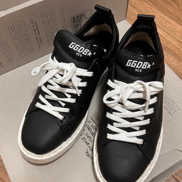 골든구스 블랙 레더 스타터 스니커즈37