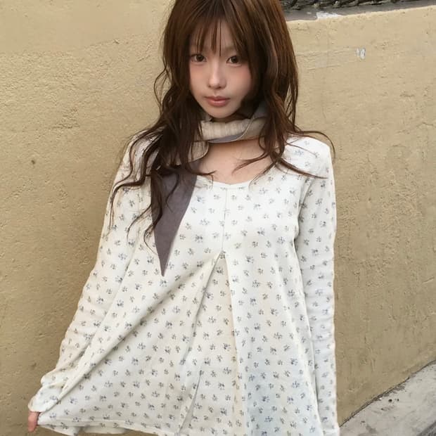 오피쉬 Floral Tuck Longsleeve, Cream