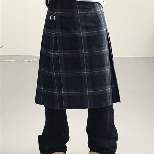 O’NEIL OF DUBLIN Wool Tartan Lap Skirt