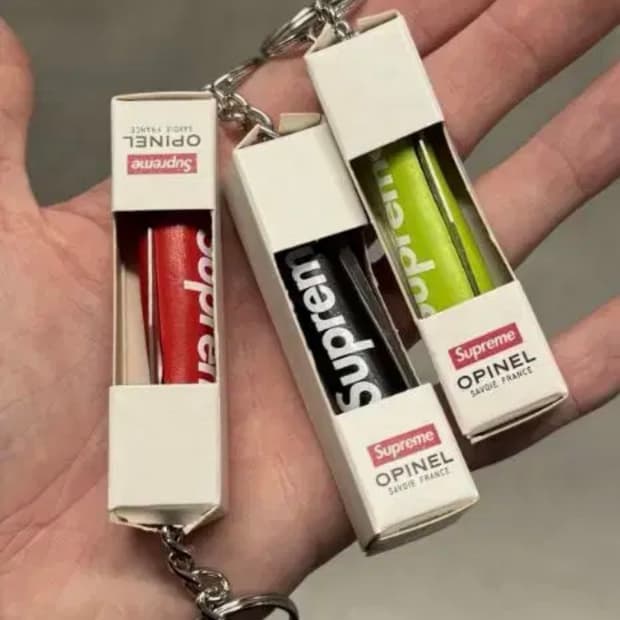 [일괄] 슈프림 x 오피넬 No. 4 나이프 키체인 -25FW