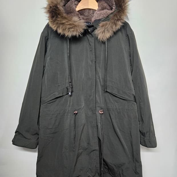 Sisley 여성 후드 롱라쿤  퍼  야상 패딩 42