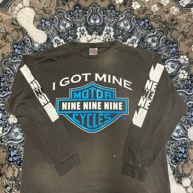 핑거프레스 할리999 롱슬리브 2사이즈 판매 합니다