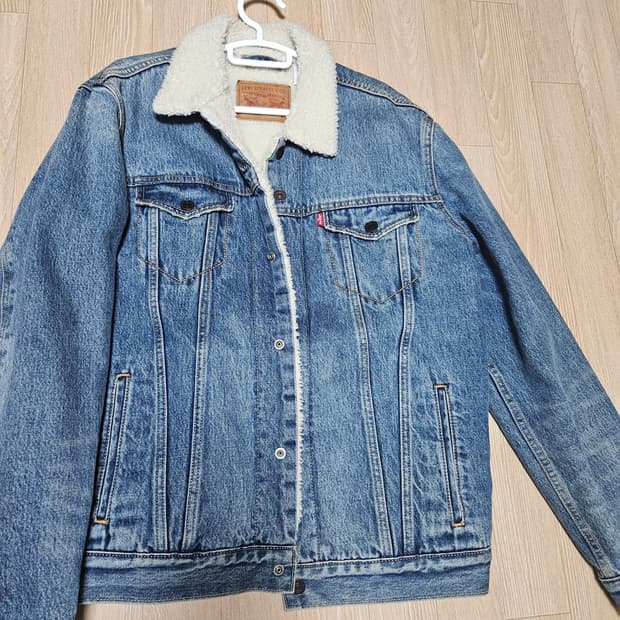 리바이스 쉐르파 L