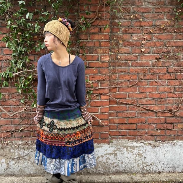 히피 니트 패치 미디스커트