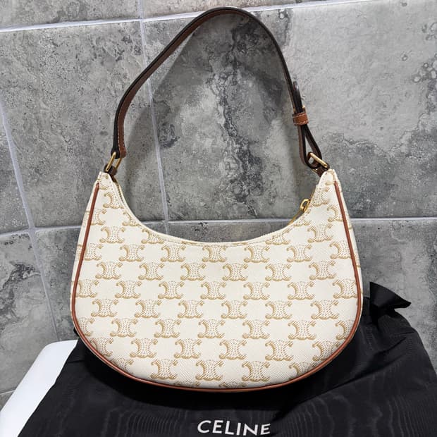 [A+ 정품]  셀린느 아바백 미디움 화이트