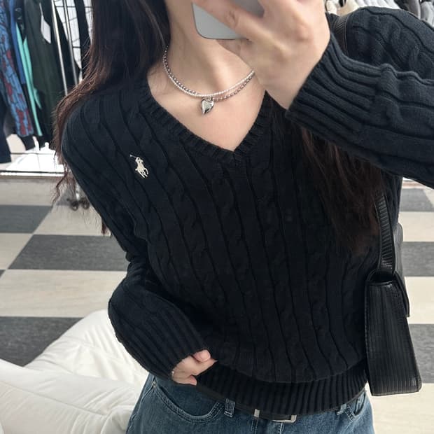 폴로 랄프로렌 블랙 V넥 케이블 니트 