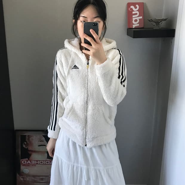 아디다스 삼선 로고 사이드라인 아이보리 플리스 후드집업
