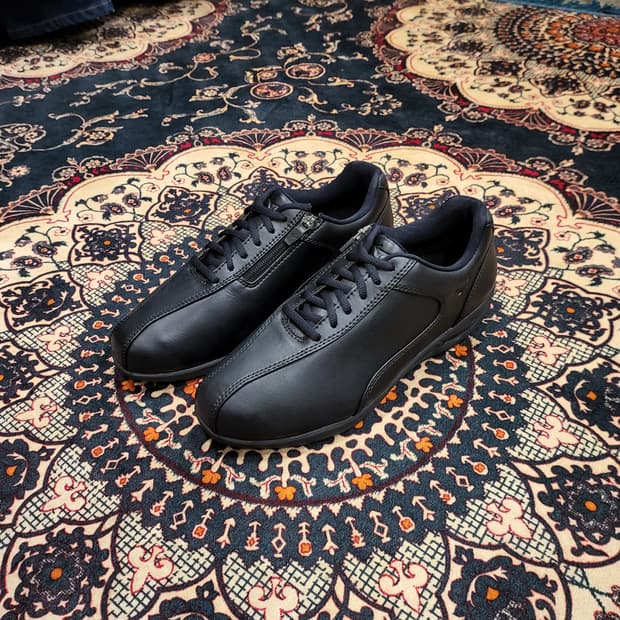 미즈노 운동화 255m