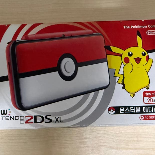 닌텐도 2DS XL 몬스터볼 에디션 