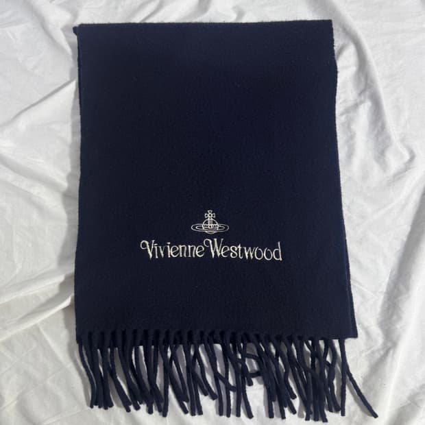 비비안 웨스트우드 맨 머플러