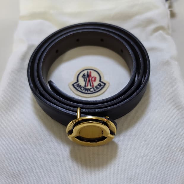 몽클레어 금장 벨트