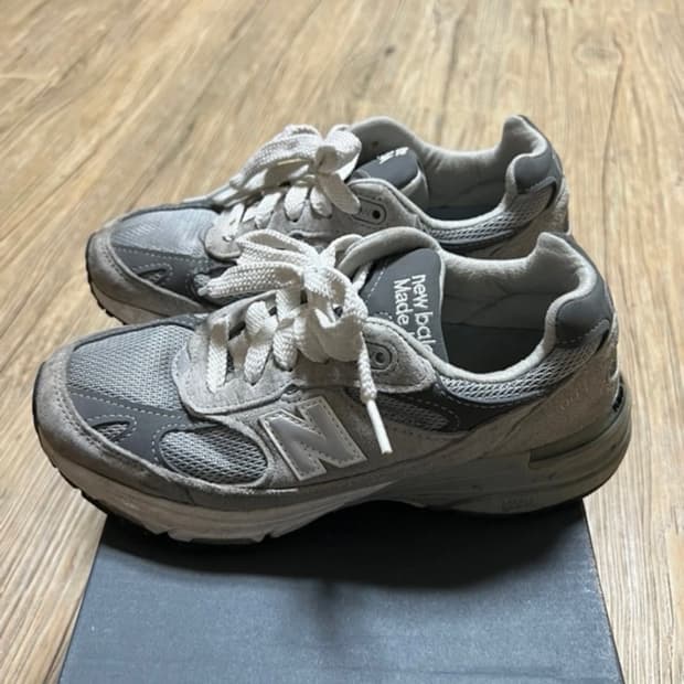 뉴발란스 993 그레이 220