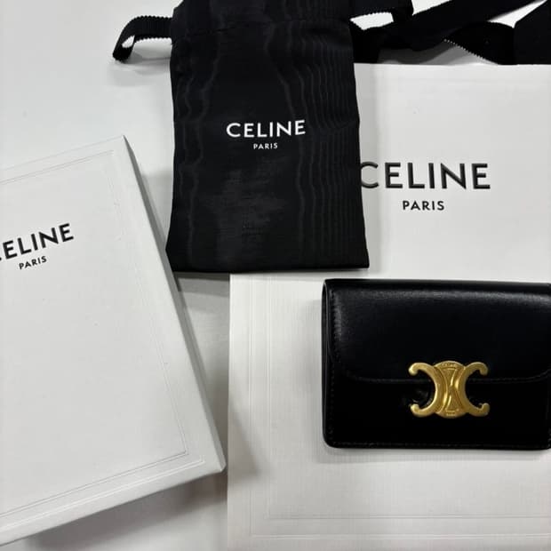 셀린느 트리옹프 카드지갑 (백화점 정품)