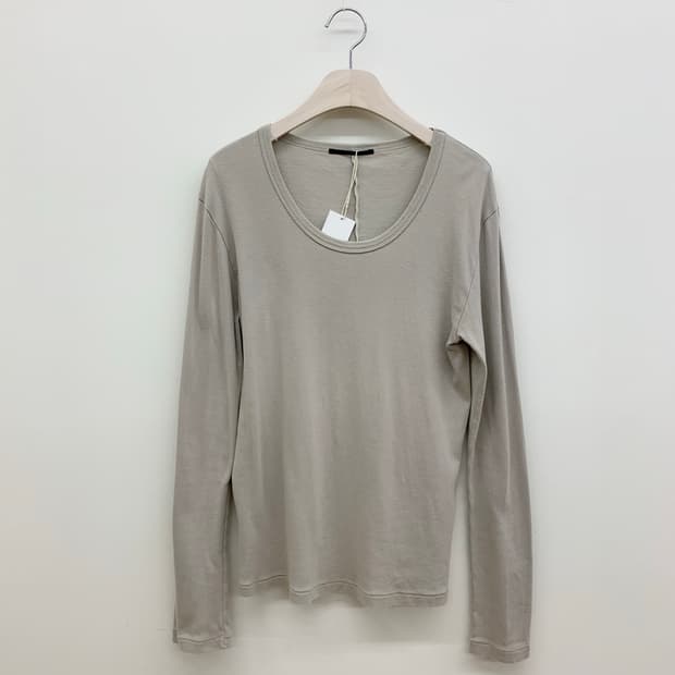 라운드넥 긴팔 티셔츠 roundneck longsleeve T