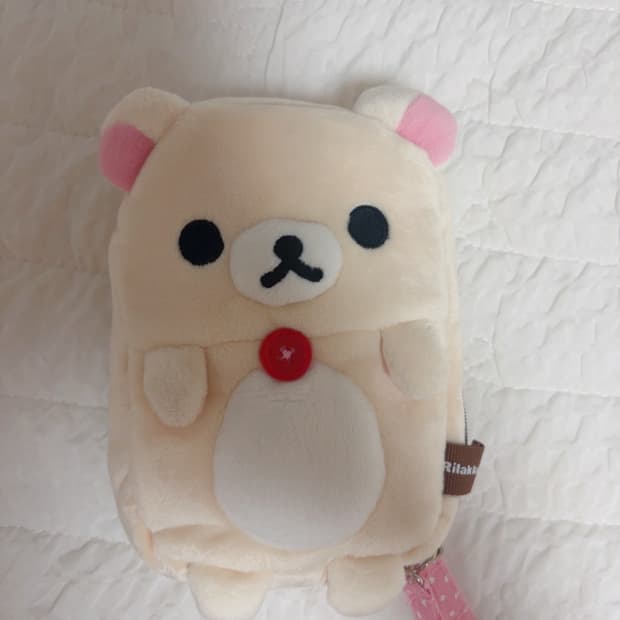코리락쿠마 파우치