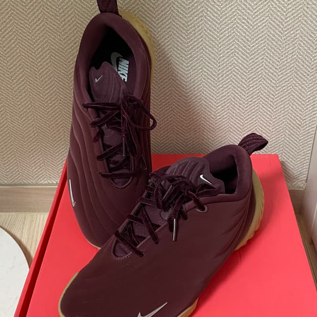 나이키 아스트라 울트라버건디 240