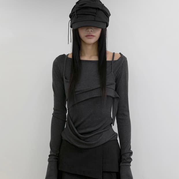 (새상품) 플레어업 레이어드 슬리브 차콜