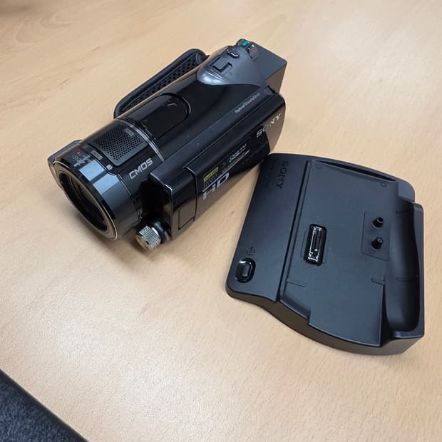 Sony handycam HDR-CX 12