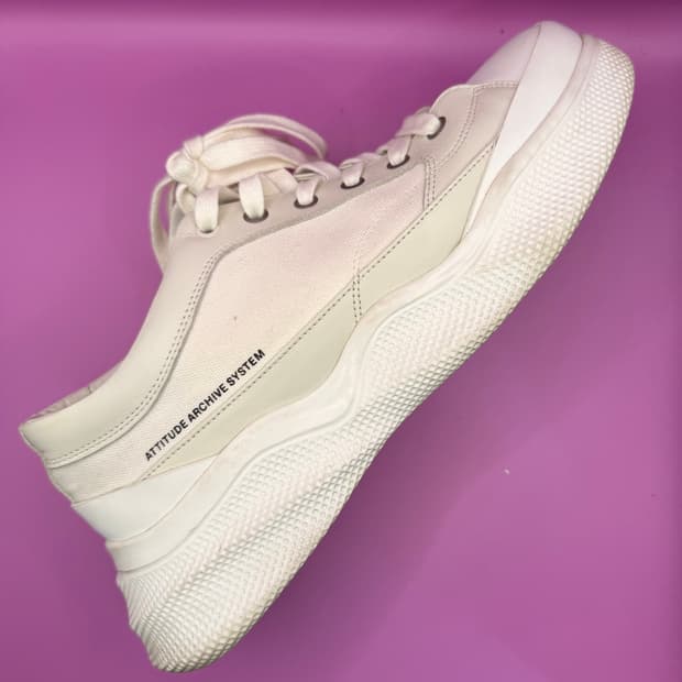 [SYSTEM] 시스템 에티튜드 아카이브 웨이브 솔 스니커즈 (아이보리)
