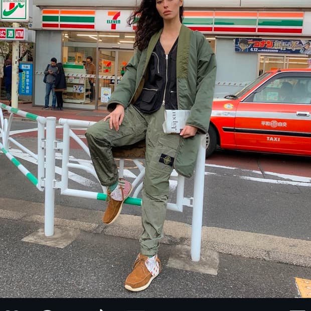 VISVIM attus mil coat 아드리안 호 착용