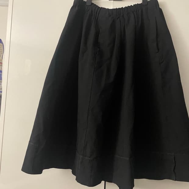 꼼데가르송 블랙 스커트 xs