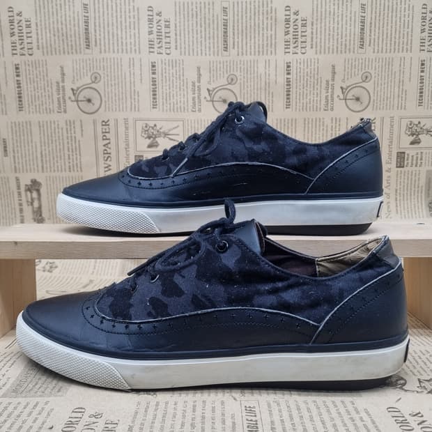 언노운 남성스니커즈 270